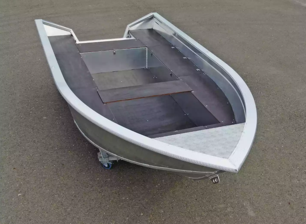 Алюминиевая лодка  Неман-420 в Смоленске