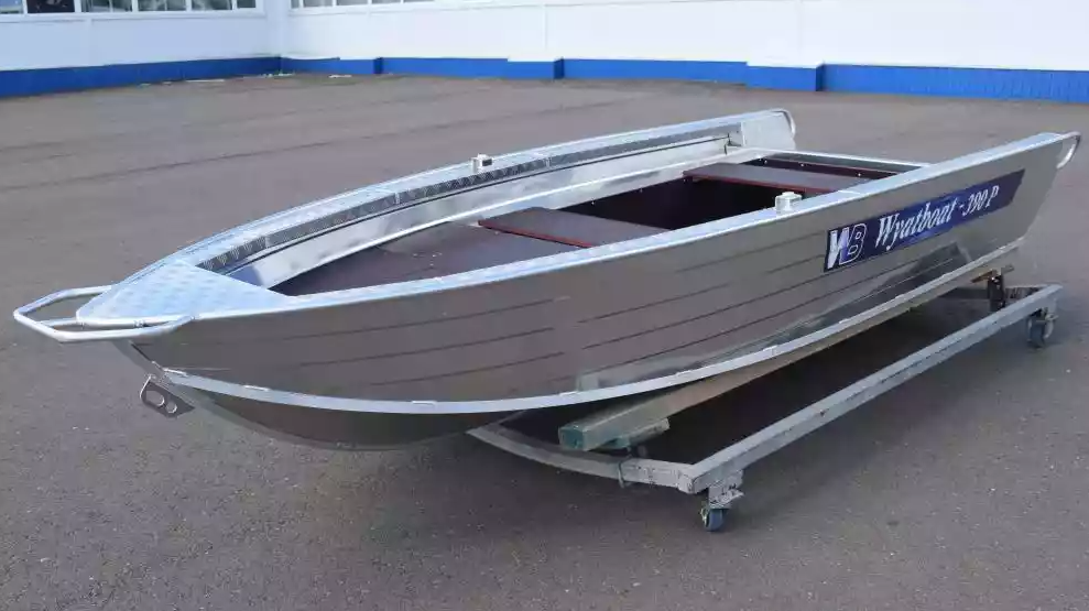 Алюминиевая лодка Wyatboat-390Р Fish в Смоленске