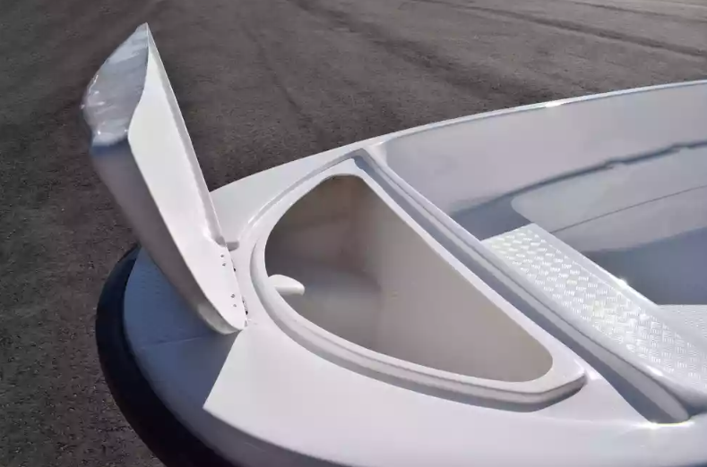 Стеклопластиковая лодка Пингвин (тримаран) в Смоленске