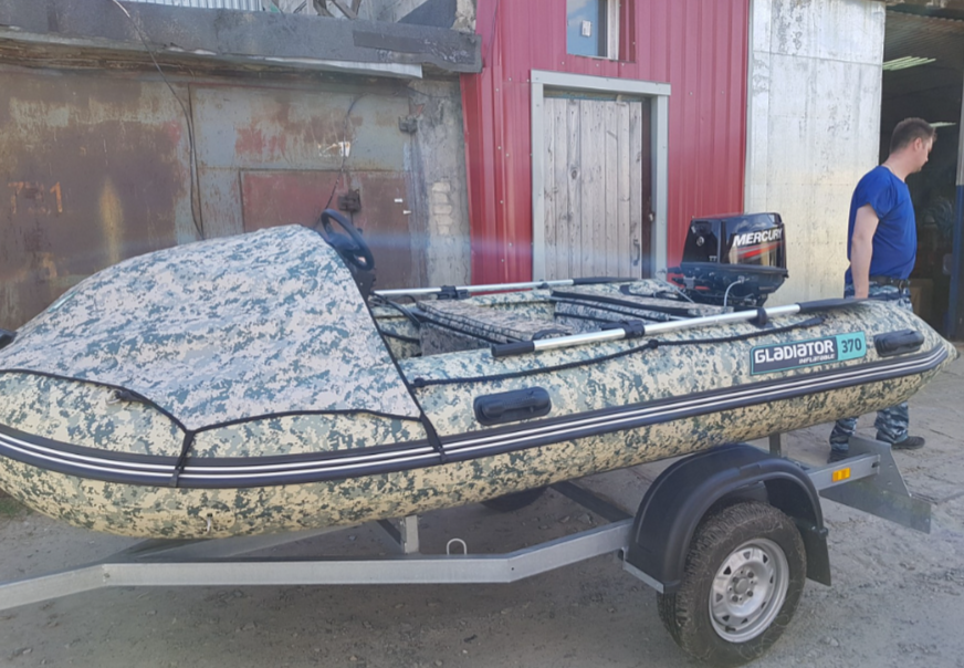 НАДУВНАЯ ЛОДКА GLADIATOR C370AL в Смоленске