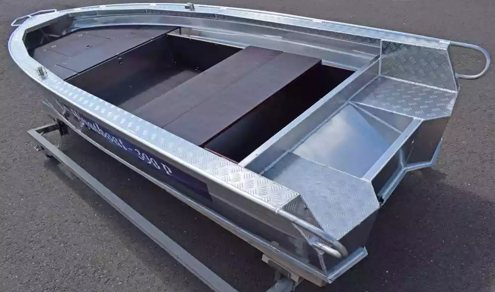 Алюминиевая лодка Wyatboat-390Р Fish в Смоленске