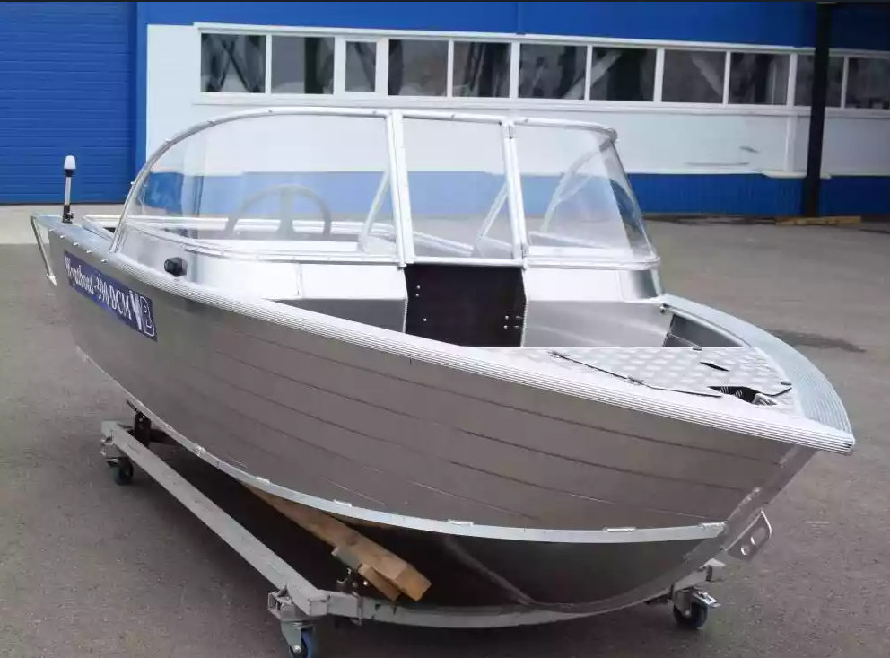 Алюминиевая лодка Wyatboat-390 DCM Увеличенный борт в Смоленске
