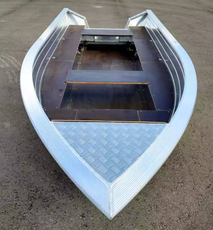 Алюминиевая лодка Неман-400 в Смоленске