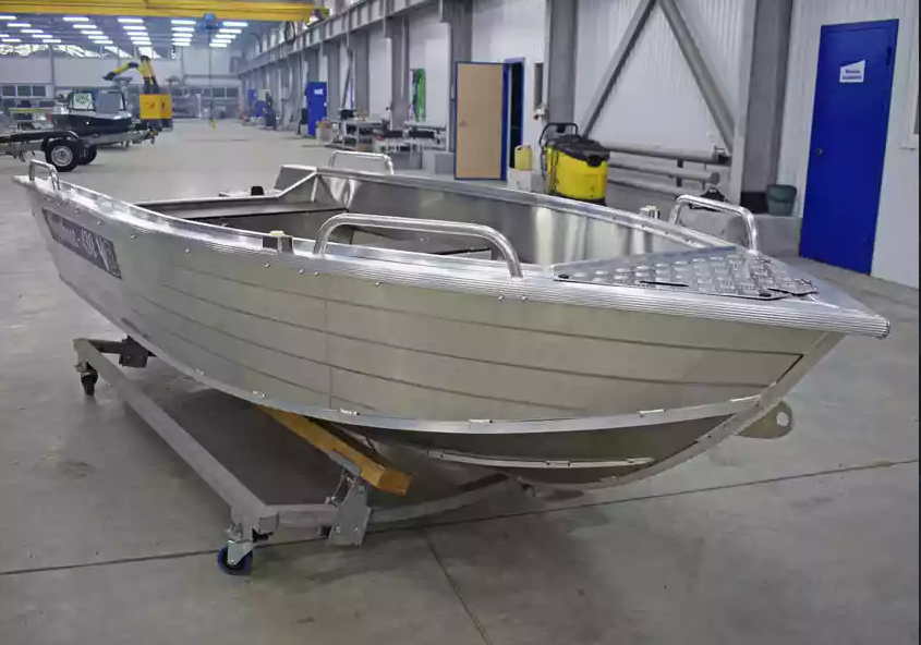 Алюминиевая лодка  Wyatboat-430 Р в Смоленске