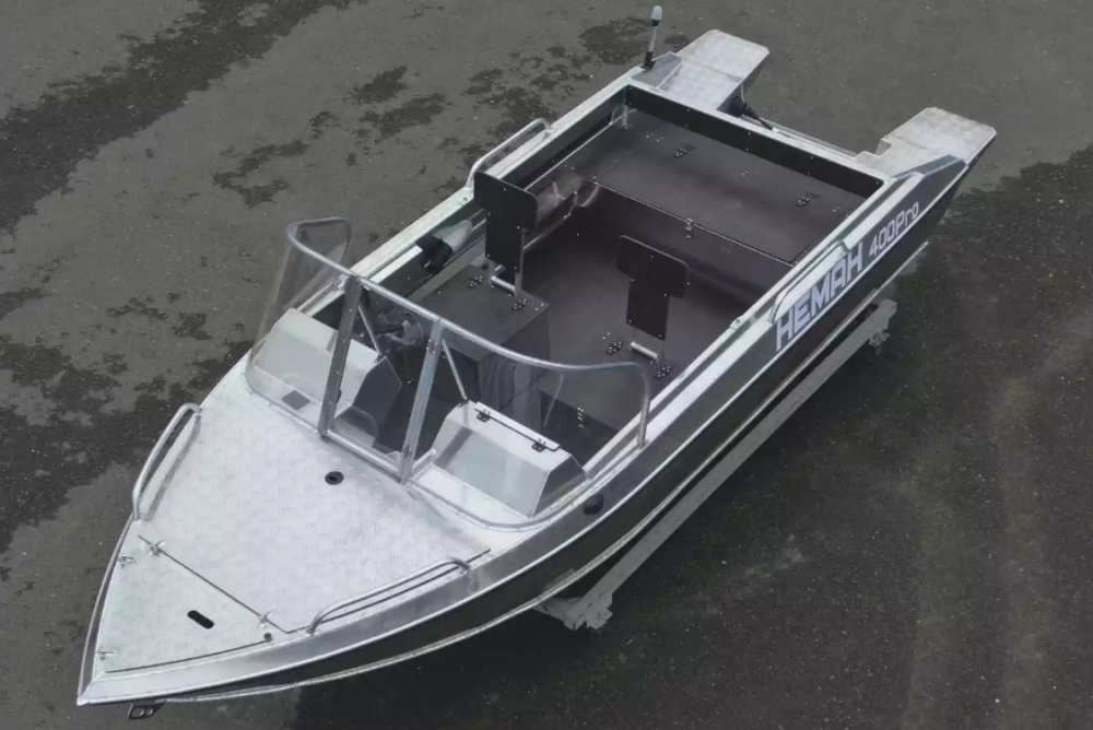 Алюминиевая лодка  Neman-400 PRO в Смоленске