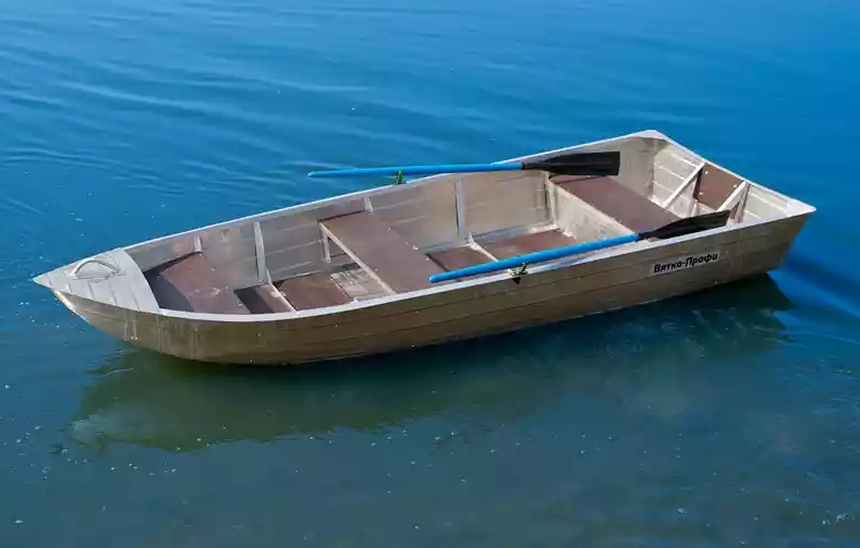Алюминиевая лодка Вятка-Профи 32 в Смоленске