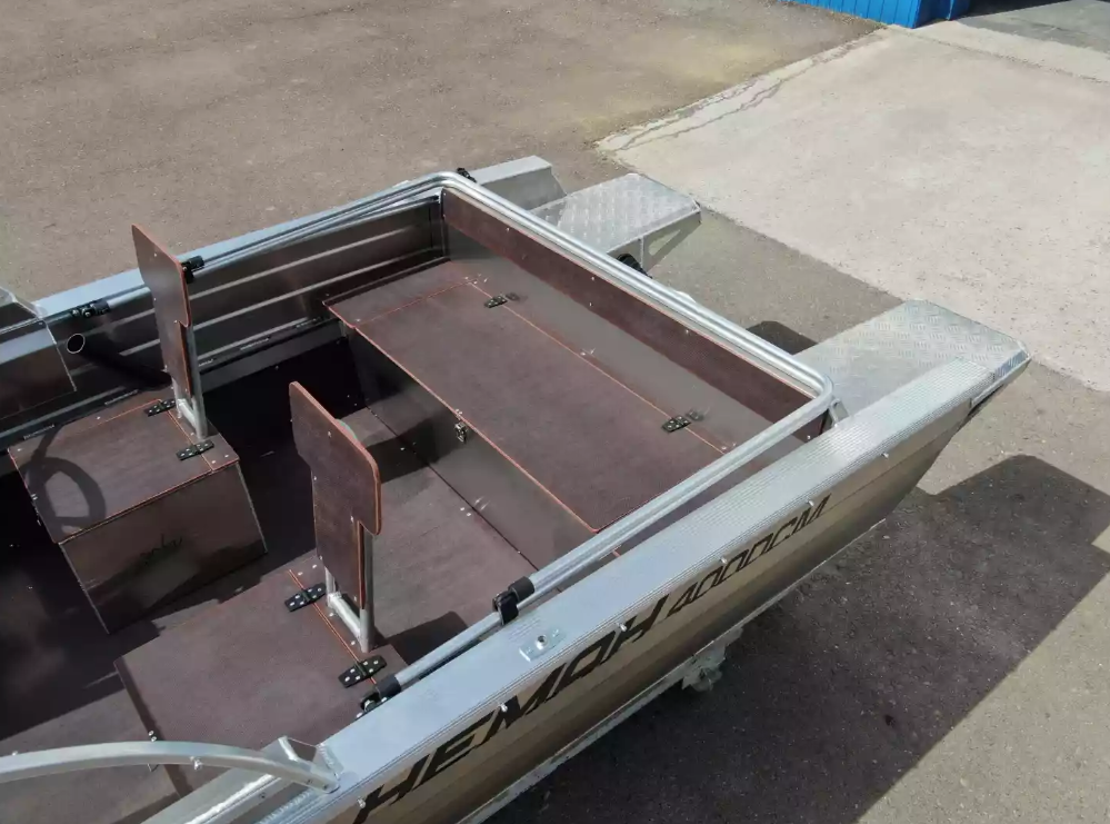 Алюминиевая лодка  Неман-400 DCM NEW в Смоленске