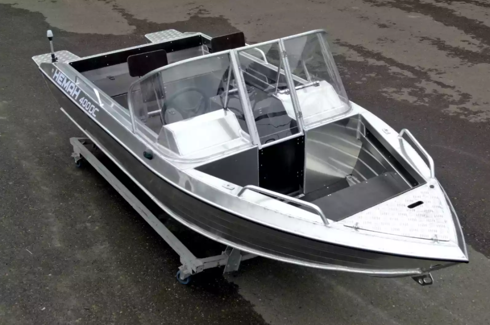 Алюминиевая лодка  Neman-400 DC в Смоленске