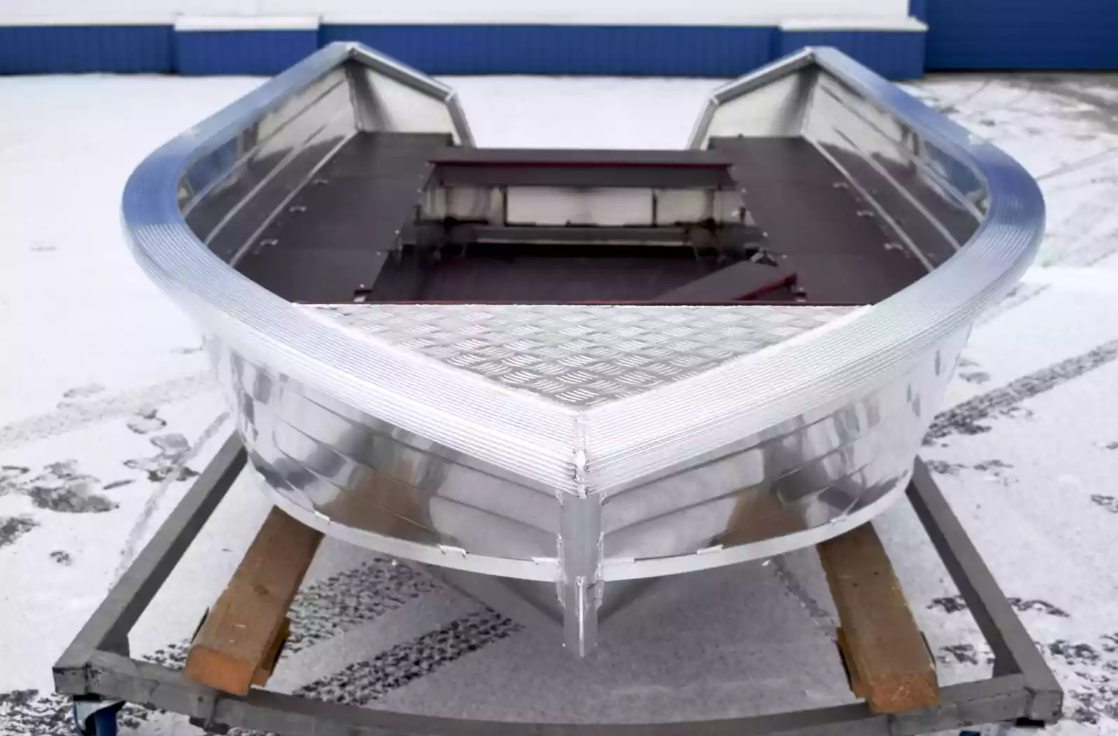 Алюминиевая лодка Неман-400 в Смоленске