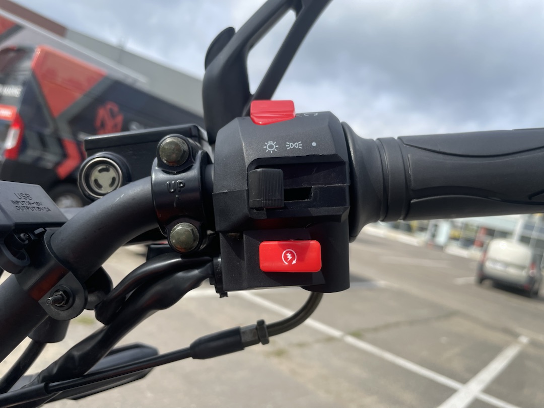 Мопед PROMAX CB150R (49) в Смоленске