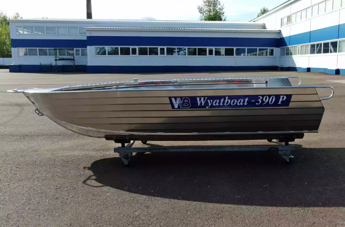 Алюминиевая лодка Wyatboat-390РМ увеличенный борт в Смоленске