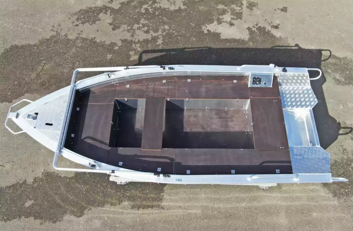 Алюминиевая лодка Wyatboat-390РМ в Смоленске