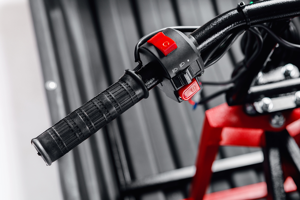 Модуль толкач IKUDZO TERRAIN с подогревом ручек в Смоленске