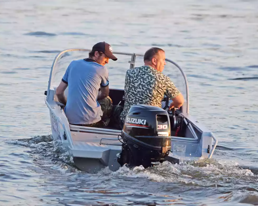 Алюминиевая лодка Wyatboat-390 DCM в Смоленске