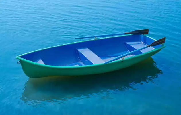 Стеклопластиковая лодка Дельфин в Смоленске