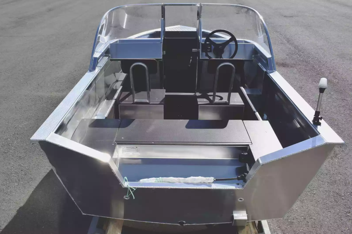 Алюминиевая лодка  Неман-400 DCM в Смоленске