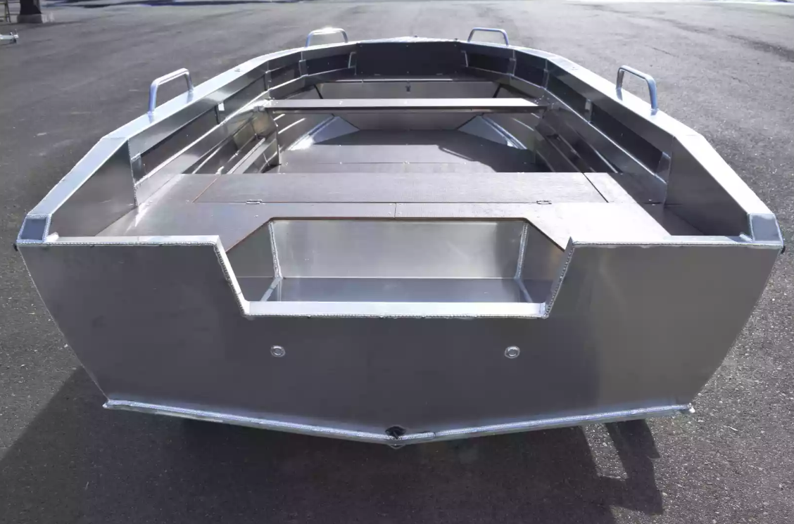 Алюминиевая лодка  Неман-480 Р в Смоленске