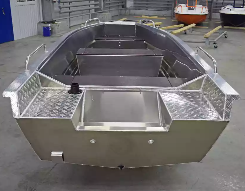 Алюминиевая лодка  Wyatboat-430 Р в Смоленске