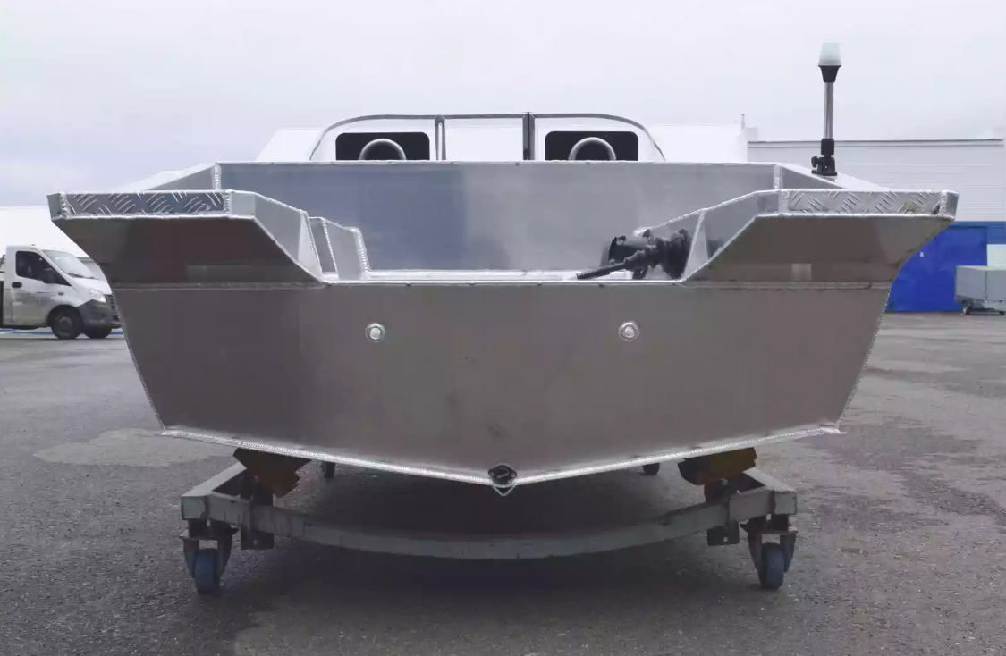 Алюминиевая лодка  Neman-400 PRO в Смоленске