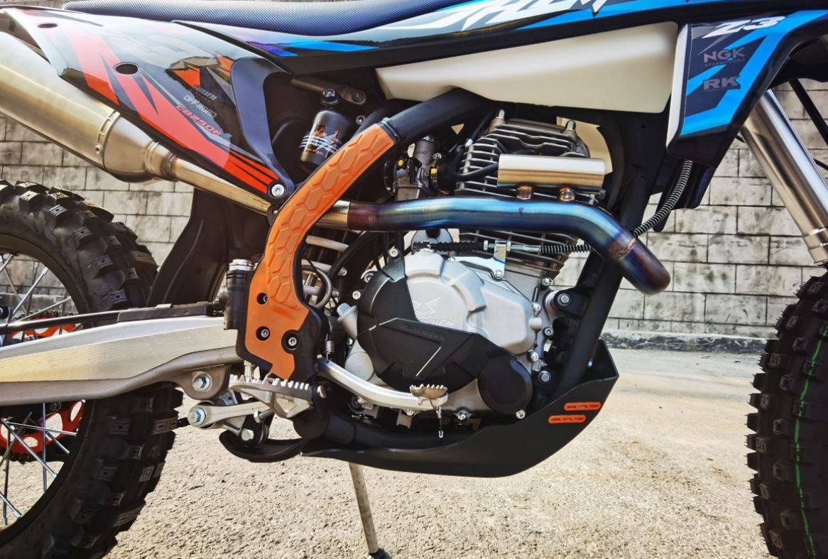 Мотоцикл JHLMOTO JHL Z3 CB250 (172FMM-3A) в Смоленске