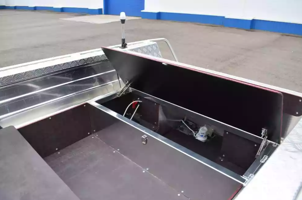 Алюминиевая лодка Wyatboat-390 DCM Увеличенный борт в Смоленске