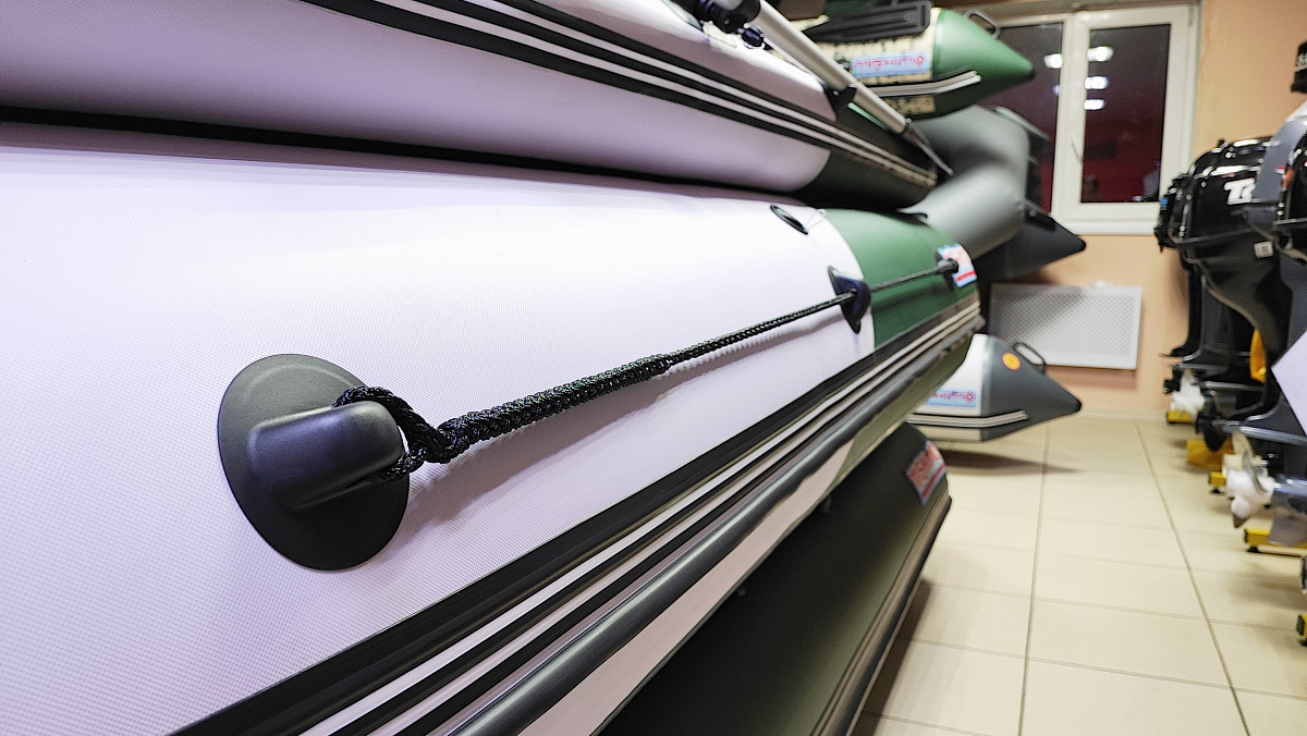 Лодка MISHIMO FAMILY PRO 390 в Смоленске