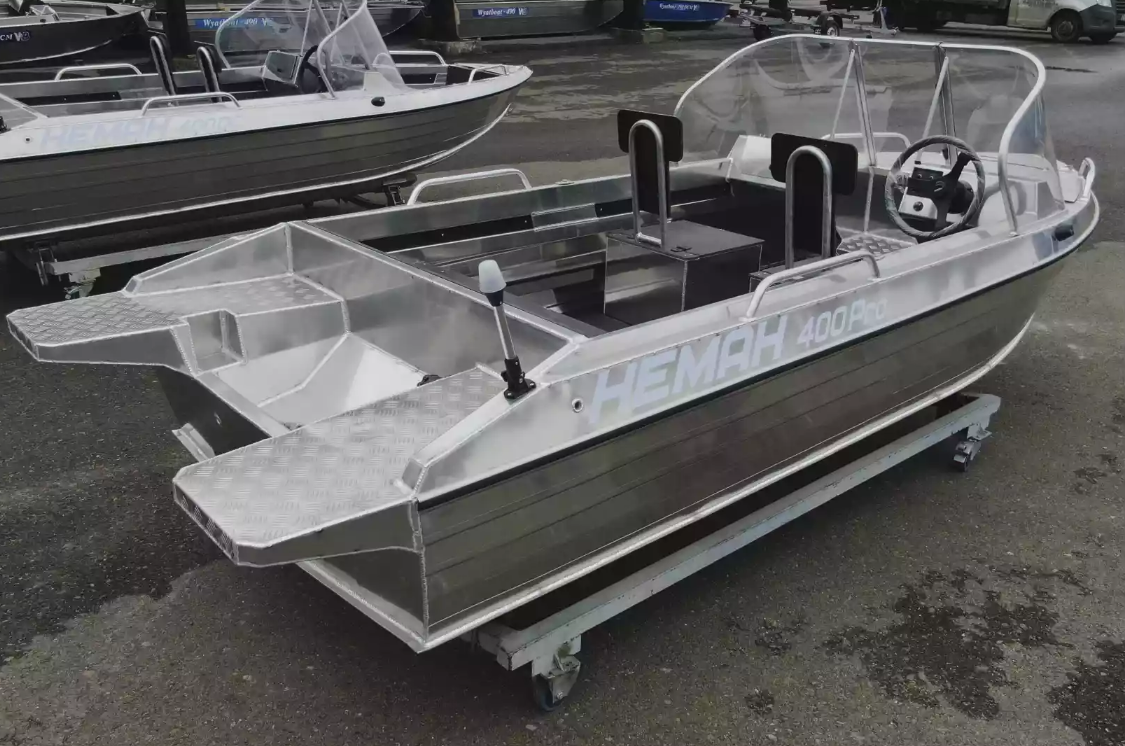 Алюминиевая лодка  Neman-400 PRO в Смоленске