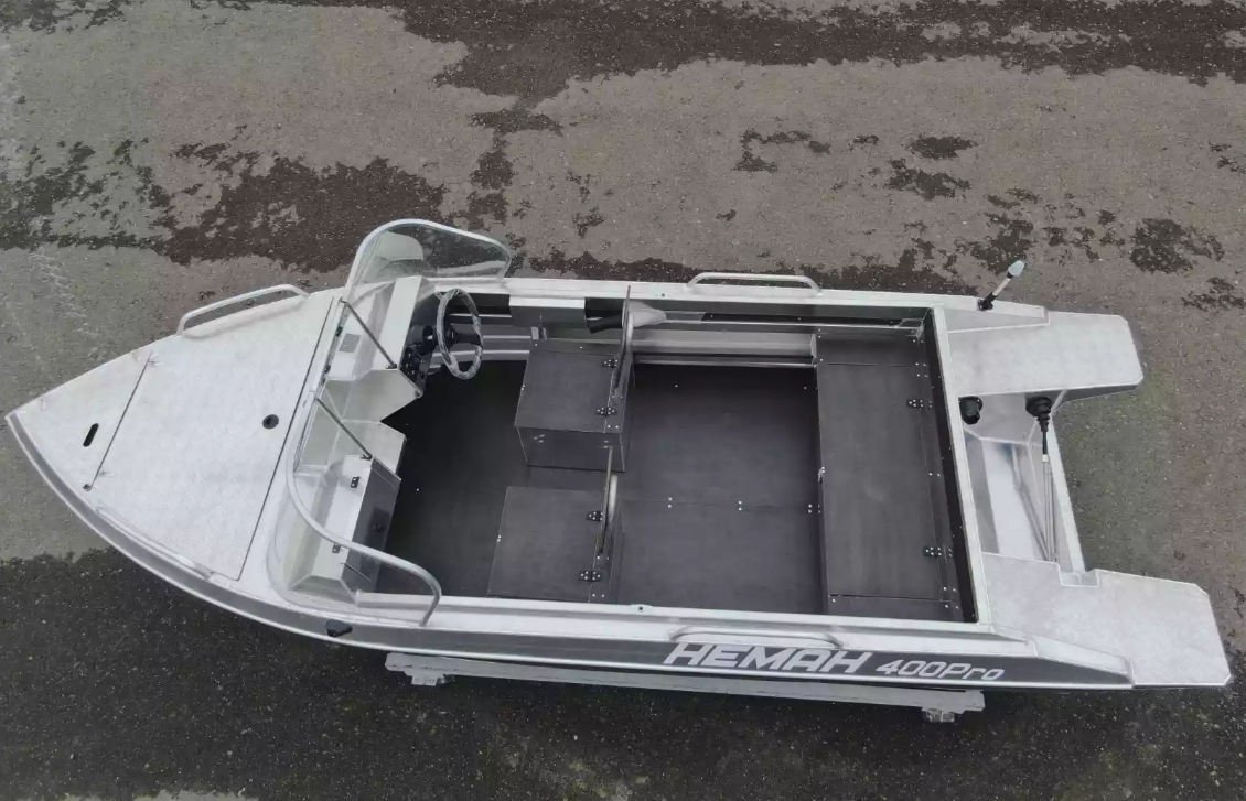 Алюминиевая лодка  Neman-400 PRO в Смоленске