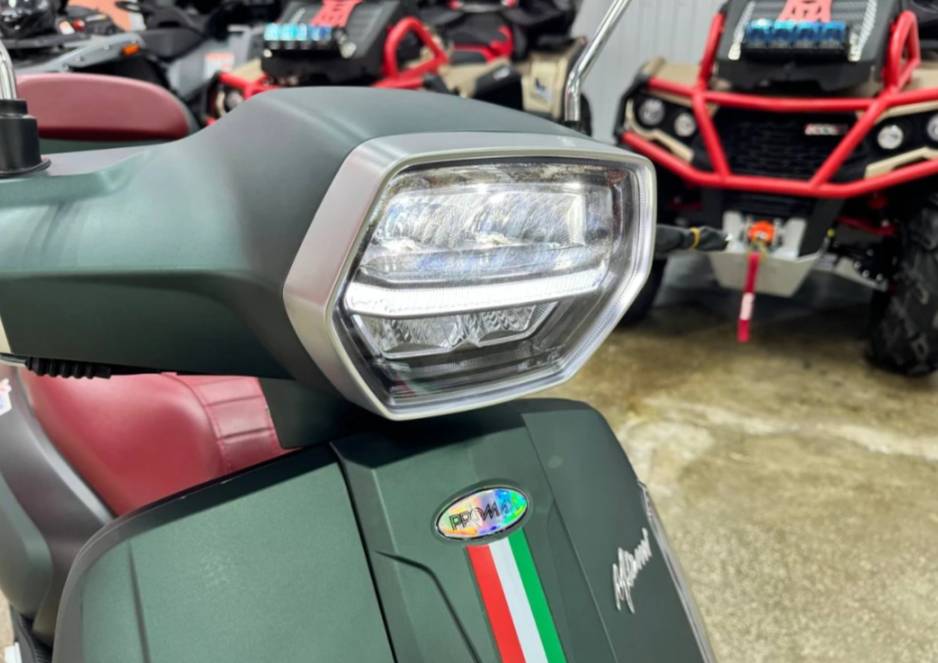 Скутер PROMAX Miami 240 (49) в Смоленске