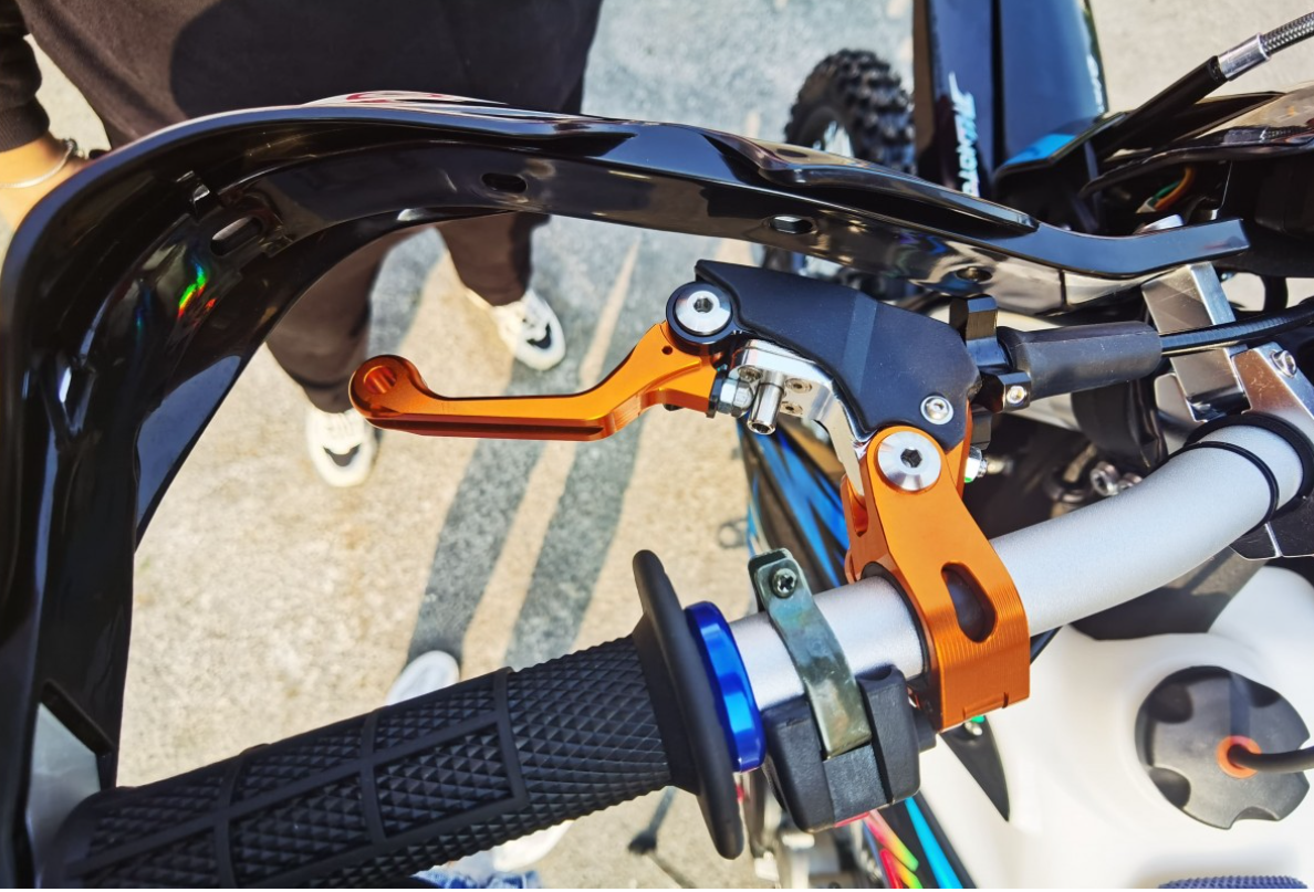 Мотоцикл JHLMOTO JHL Z3 CB250 (172FMM-3A) в Смоленске