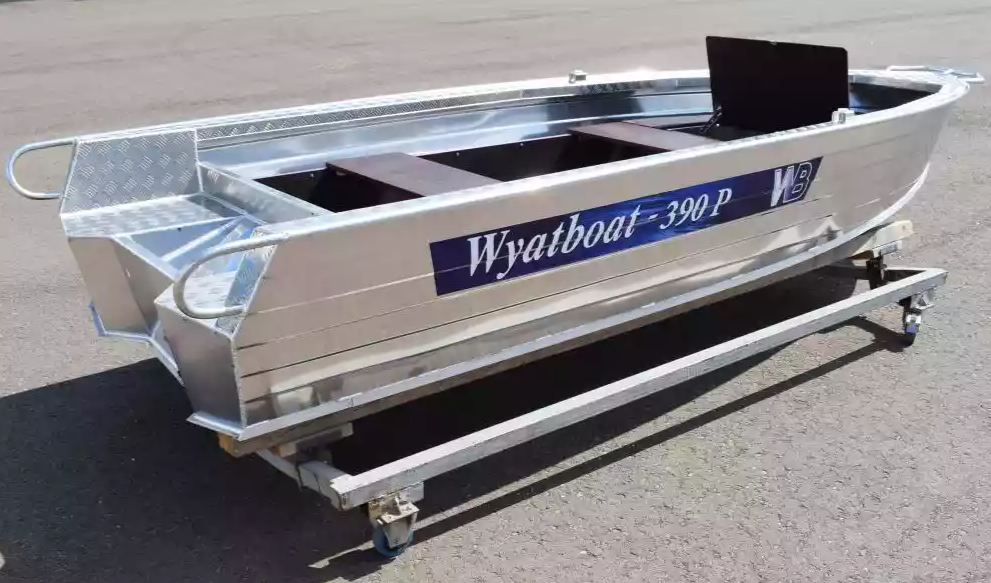 Алюминиевая лодка Wyatboat-390Р Fish в Смоленске
