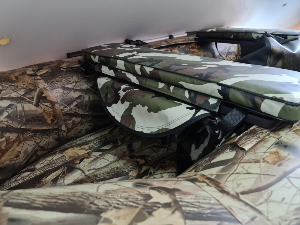 КОМПЛЕКТ МЯГКИХ НАКЛАДОК С СУМКОЙ ДЛЯ ЛОДОК 80Х20 КАМУФЛЯЖ в Смоленске