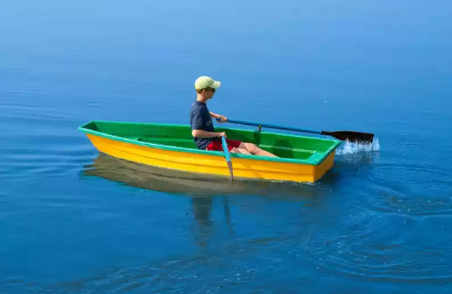 Стеклопластиковая лодка Малютка в Смоленске