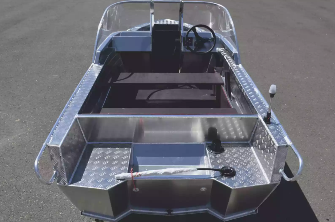 Алюминиевая лодка Wyatboat-390 DCM в Смоленске