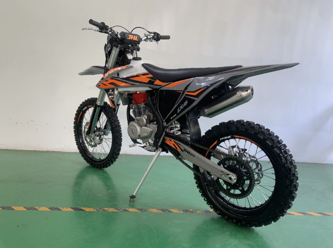 Мотоцикл JHLMOTO JHL LX4 CB300RL (175FMN) в Смоленске