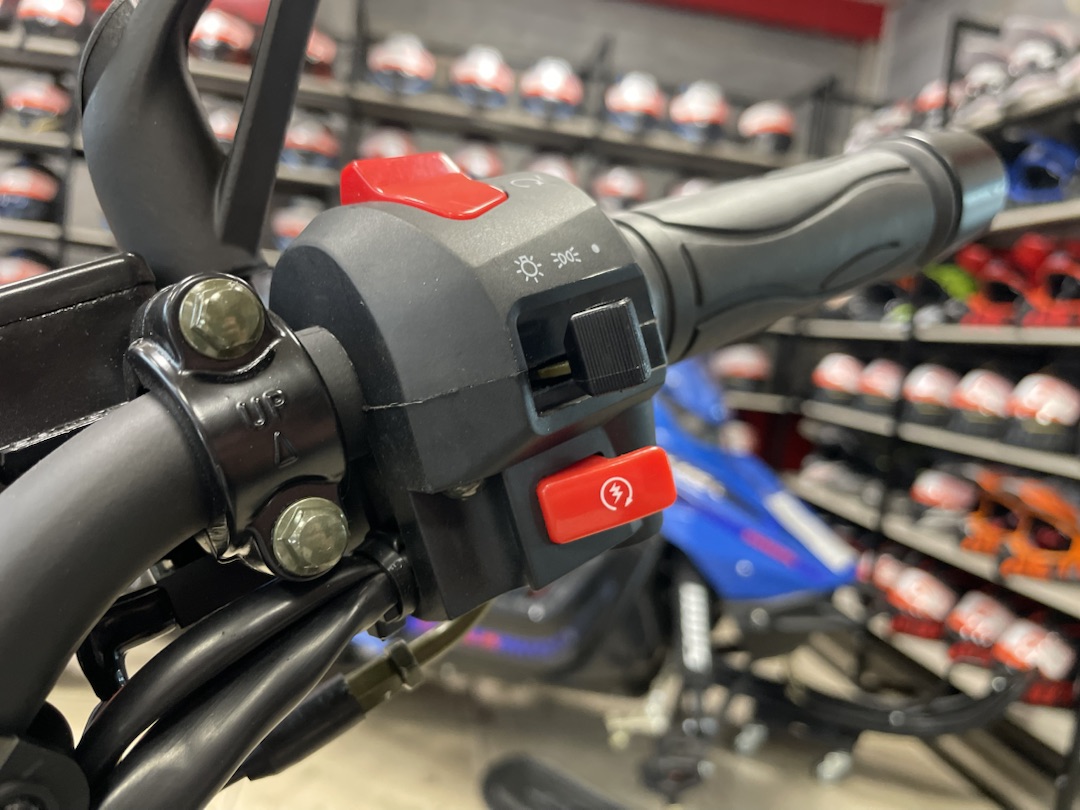 Мопед PROMAX CB150R (49) в Смоленске