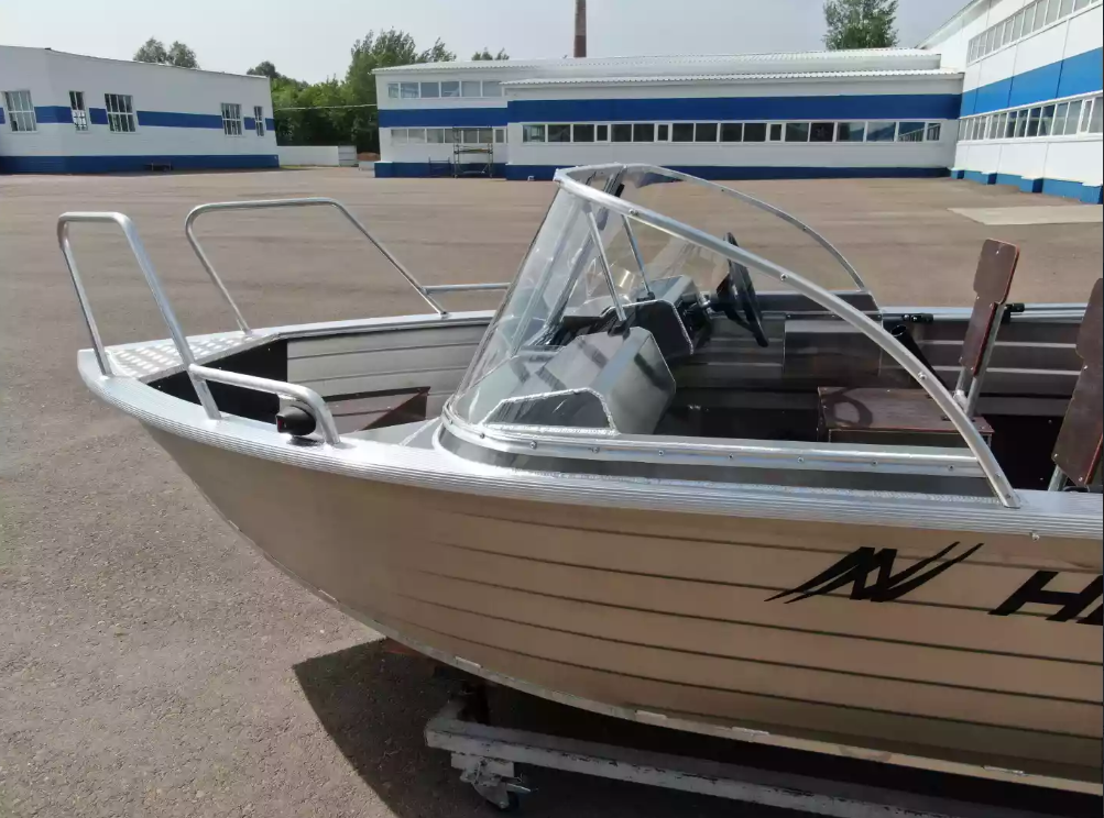 Алюминиевая лодка  Неман-400 DCM NEW в Смоленске