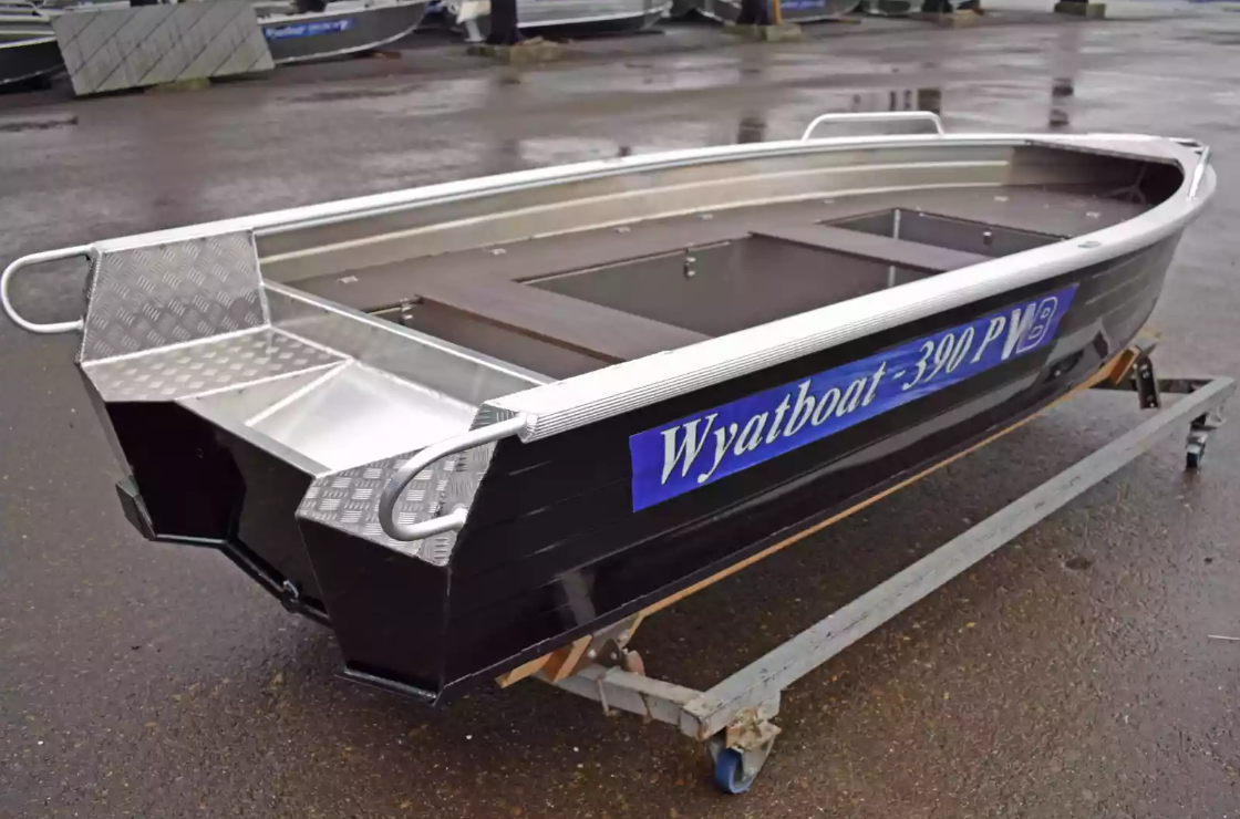 Алюминиевая лодка Wyatboat-390РМ в Смоленске