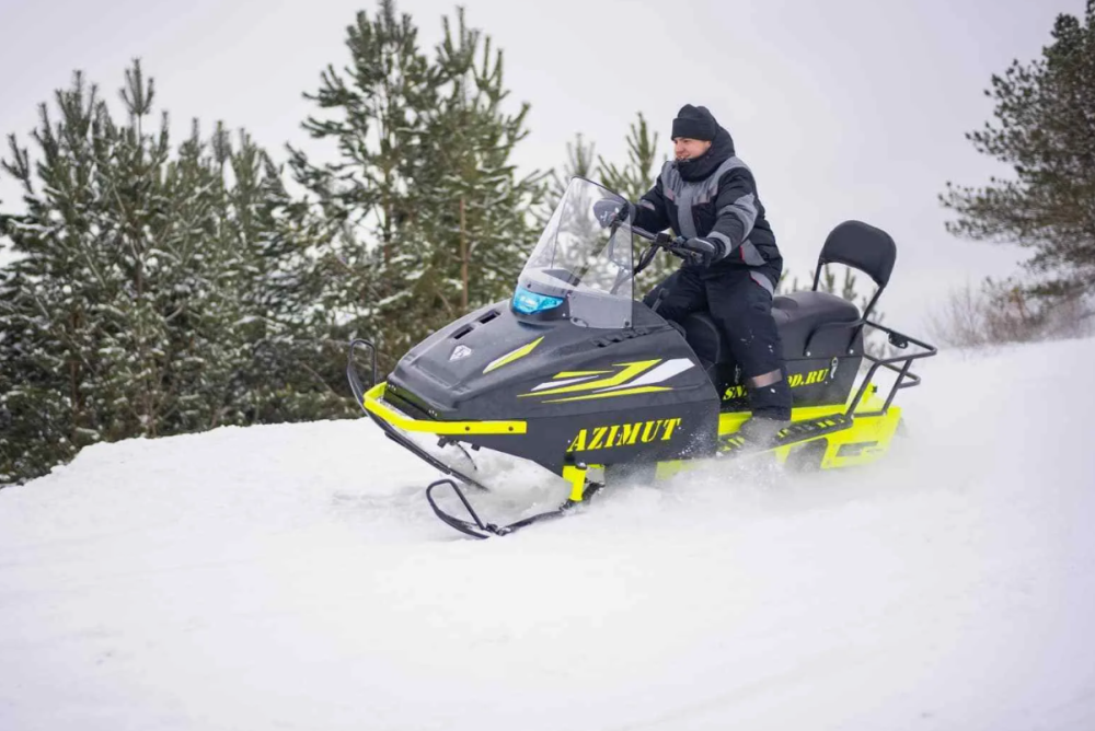 Миниснегоход Бурлак Азимут 24 л.с. , эл.запуск, реверс, тормоз гидравл, капот черный в Смоленске