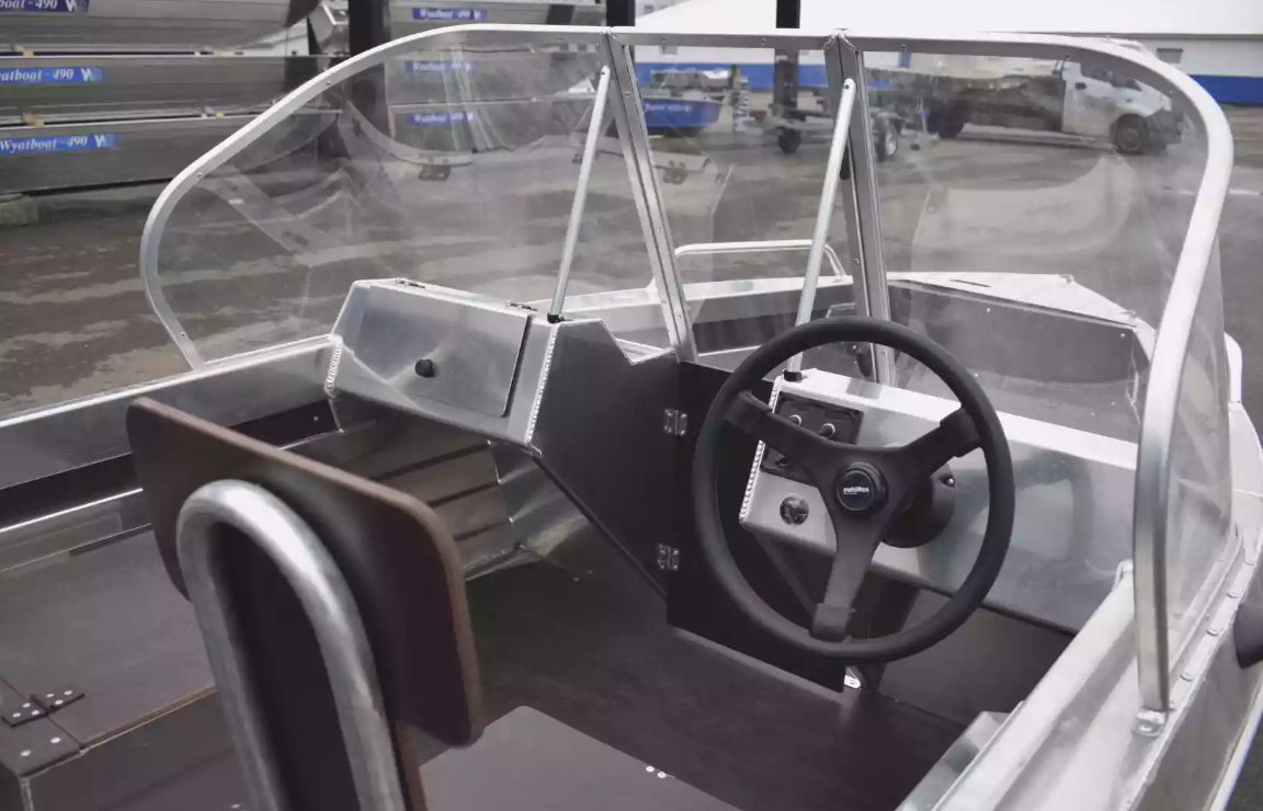 Алюминиевая лодка  Neman-400 DC в Смоленске