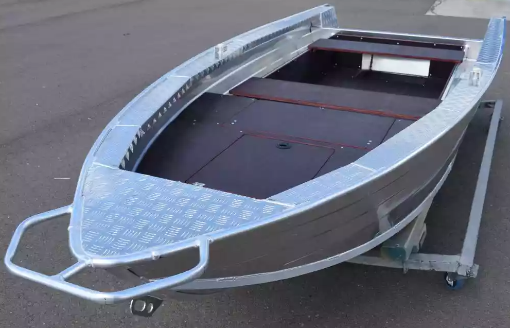 Алюминиевая лодка Wyatboat-390Р Fish в Смоленске