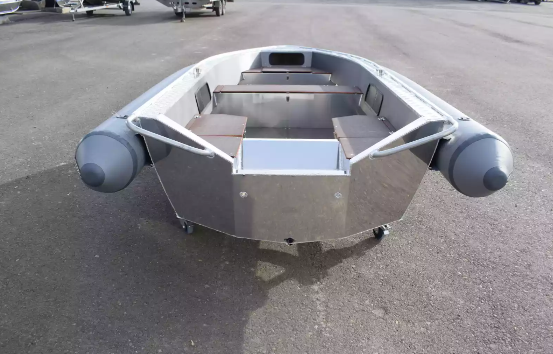 Алюминиевая лодка Wyatboat-370 в Смоленске