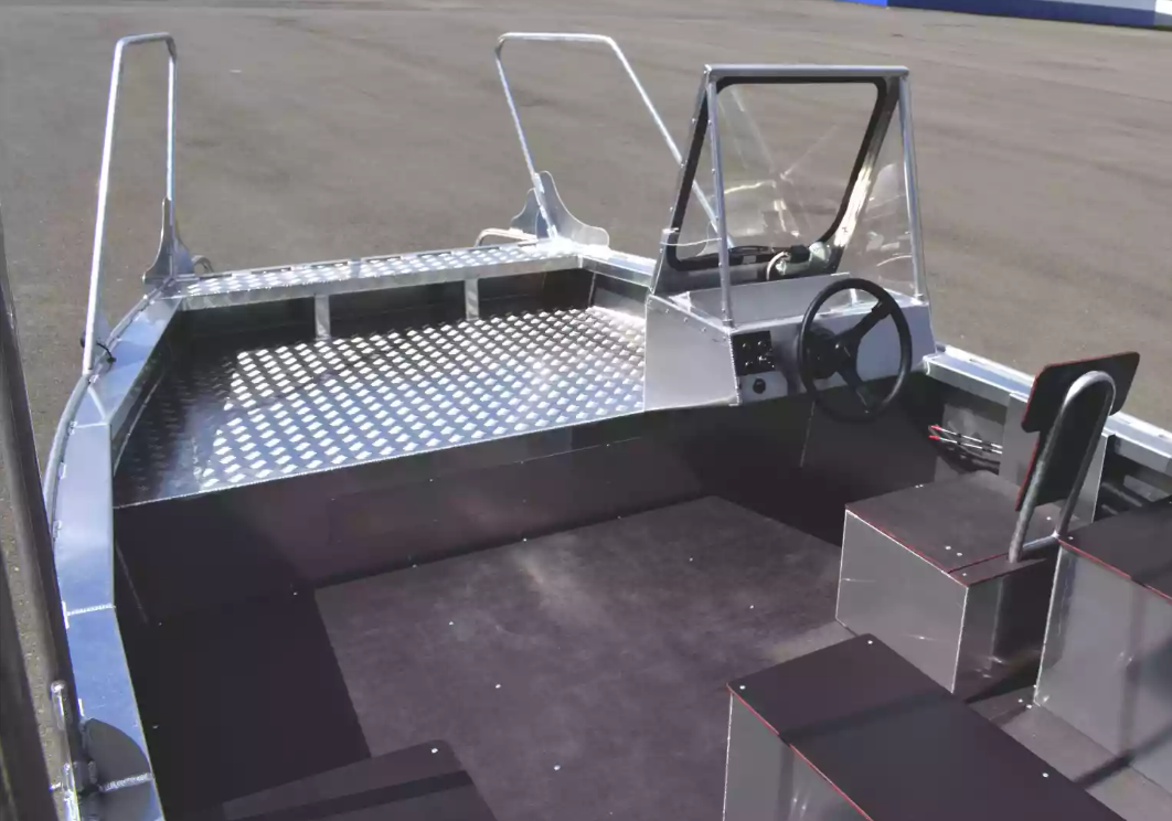 Алюминиевая лодка Wyatboat-600 в Смоленске