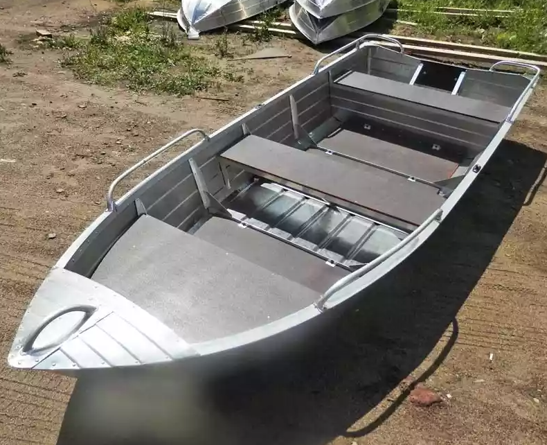 Алюминиевая лодка Вятка-Профи 37 в Смоленске