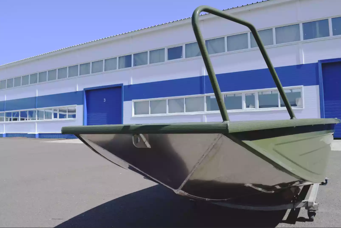 Алюминиевая лодка  Wyatboat-430 Master Fish в Смоленске