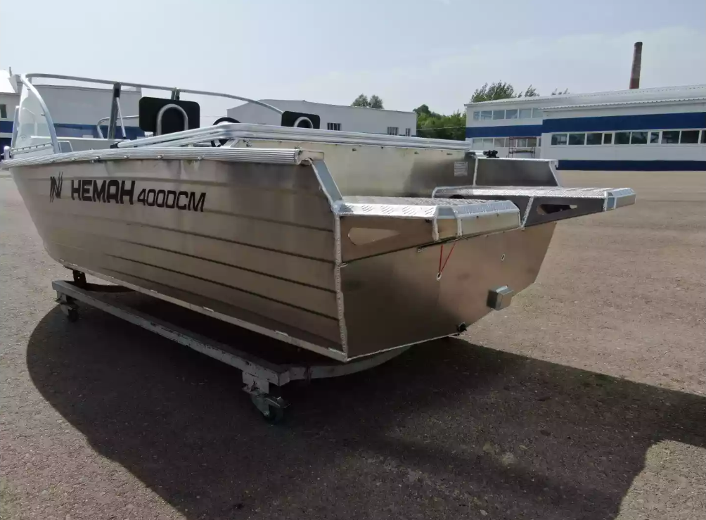 Алюминиевая лодка  Неман-400 DCM NEW в Смоленске
