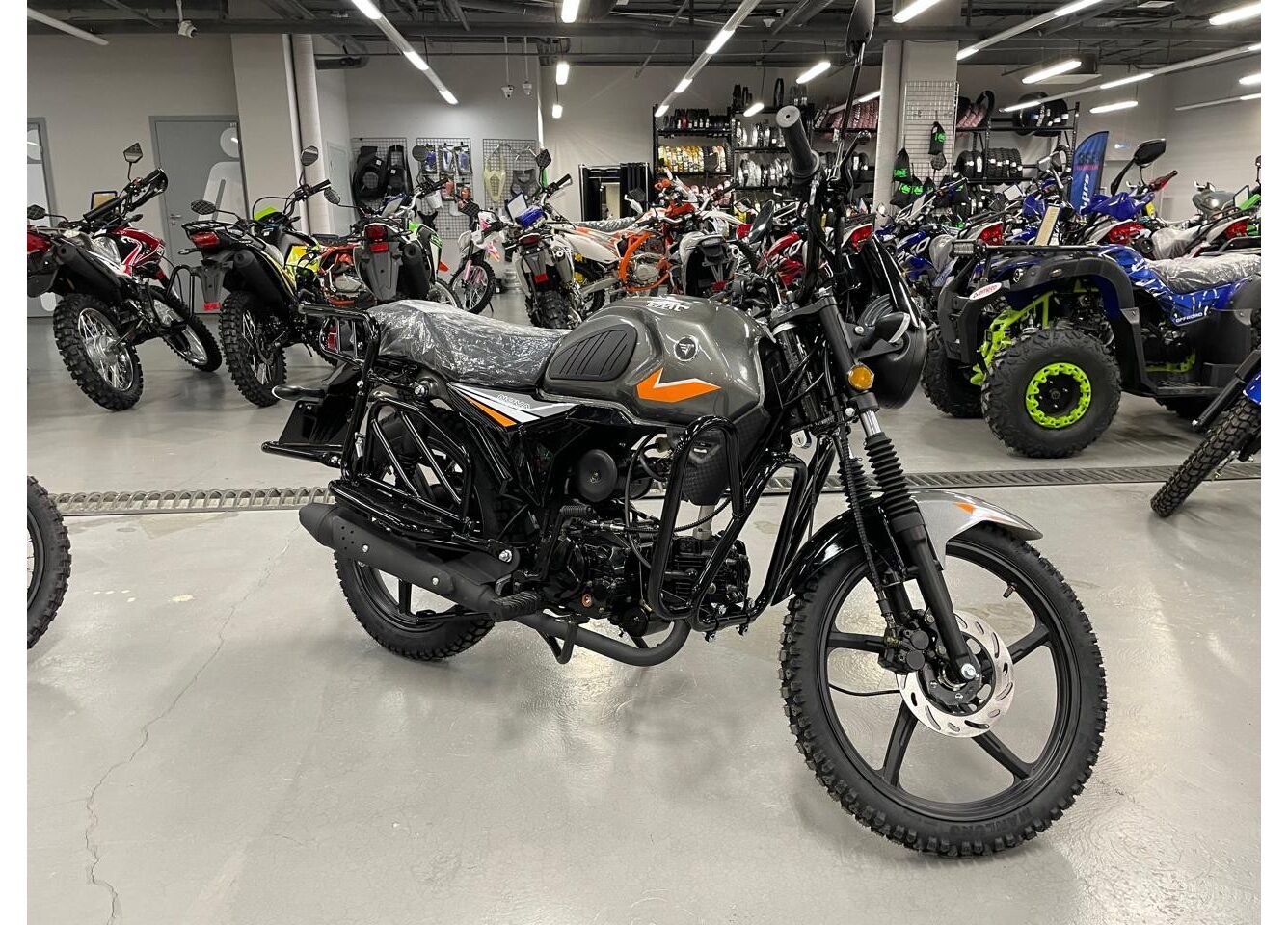 Мопед VMC NOVA 49сс (125сс) Led Full, дисковый тормоз, RKB RATO с баланс. валом, сигнализация в Смоленске