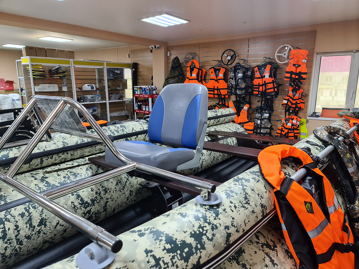 КРЕСЛО МЯГКОЕ РАСКЛАДНОЕ С ПОВОРОТНЫМ МЕХАНИЗМОМ ДЛЯ ЛОДОК в Смоленске