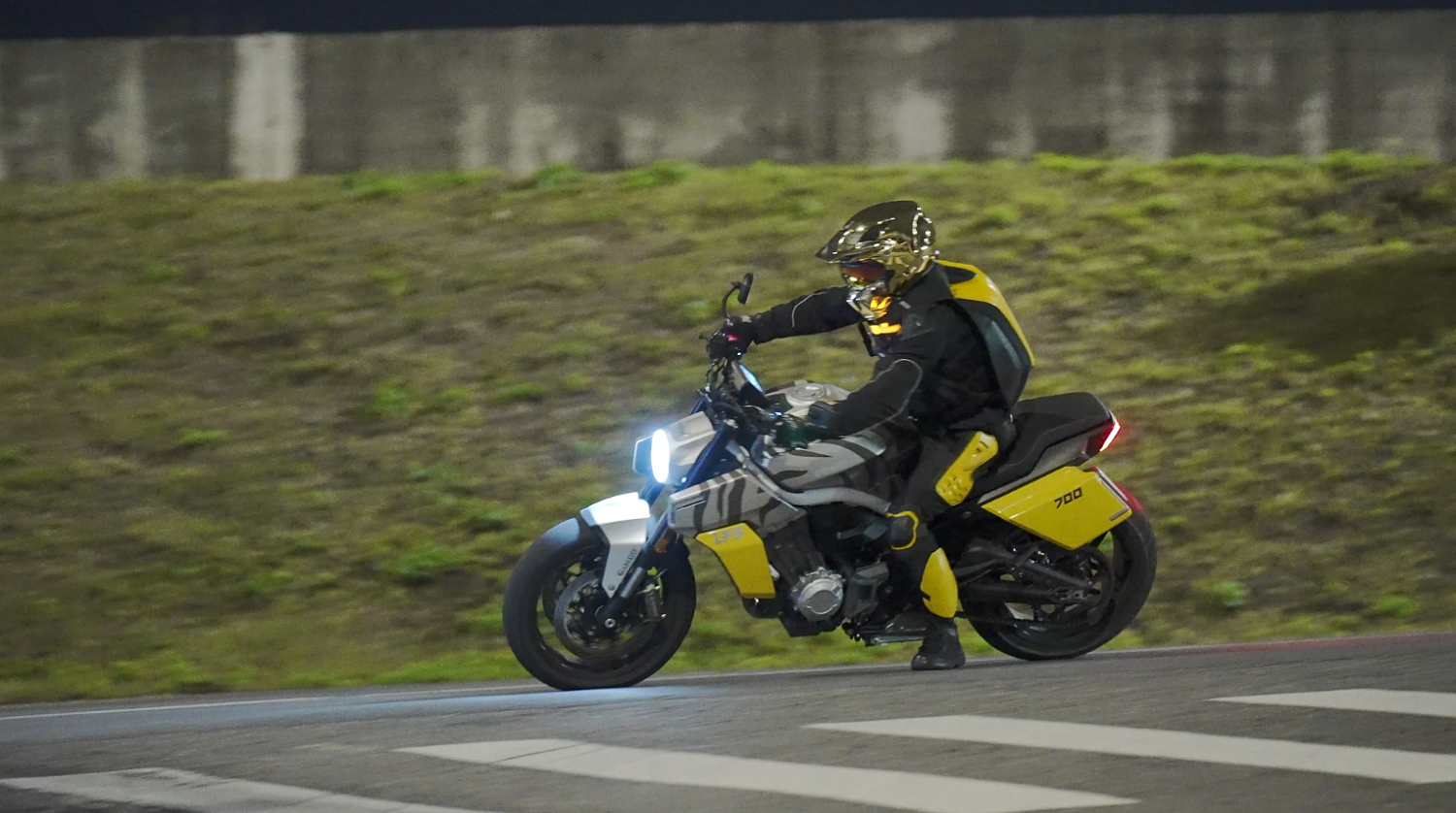 Мотоцикл Benda LFS 700 в Смоленске