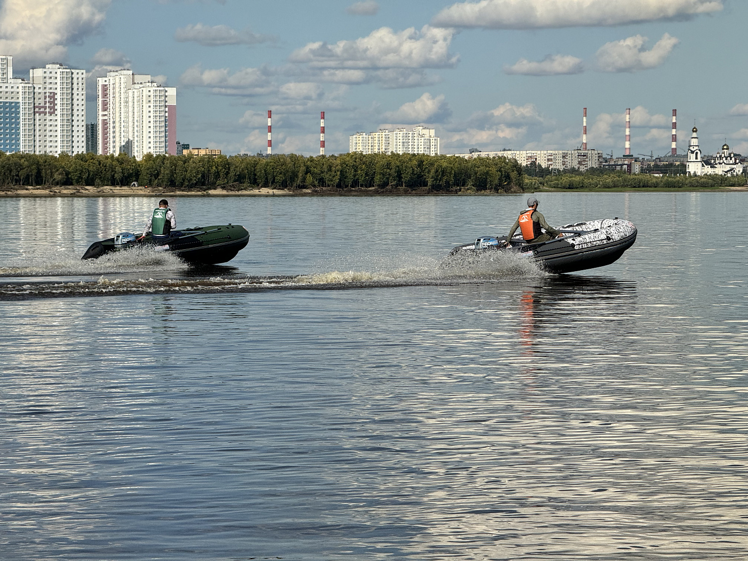 Лодка MISHIMO BIG FLOOR 440 в Смоленске